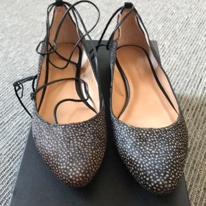 NEVER WORN NEW Banana Republic black & grey flats